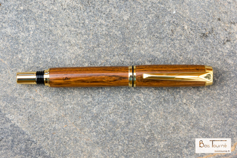 D9.8V ROLLER PLAQUÉ OR - LOURO PETRO – Image 2