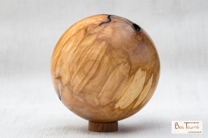 SPHÈRE EN BOULEAU ÉCHAUFFÉ – Image 4
