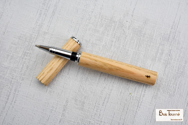 STYLO ROLLER CHROMÉ – FRÊNE