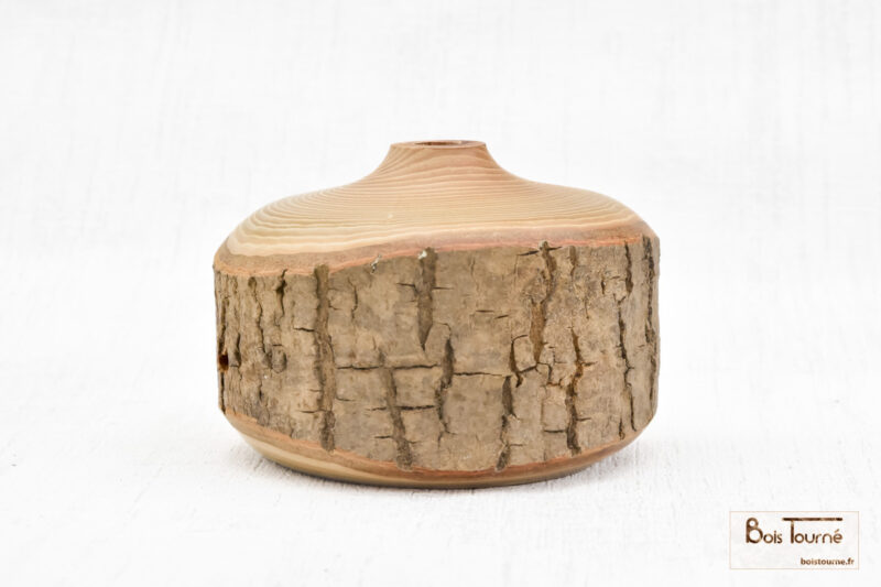 VASE EN FRÊNE