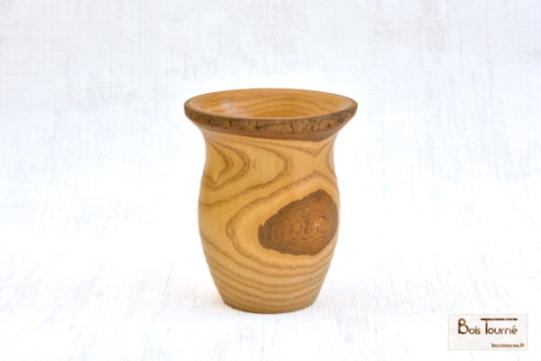 VASE EN FRÊNE