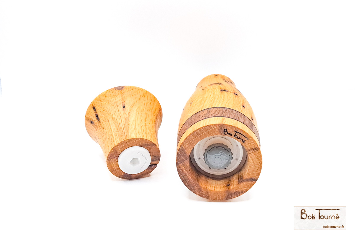 MOULIN À SEL, POIVRE ET ÉPICES EN CHÊNE AVEC DÉCORATION – Image 2