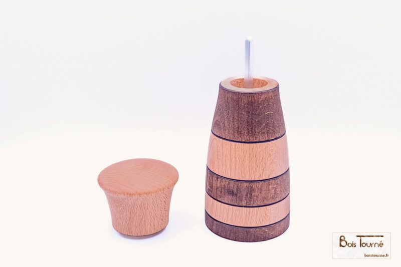 MOULIN À SEL, POIVRE ET ÉPICES  EN HÊTRE AVEC DÉCORATION – Image 2