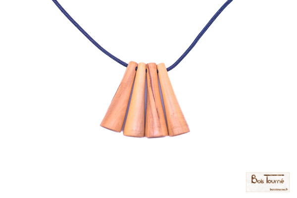 COLLIER 4 PERLES EN BUIS