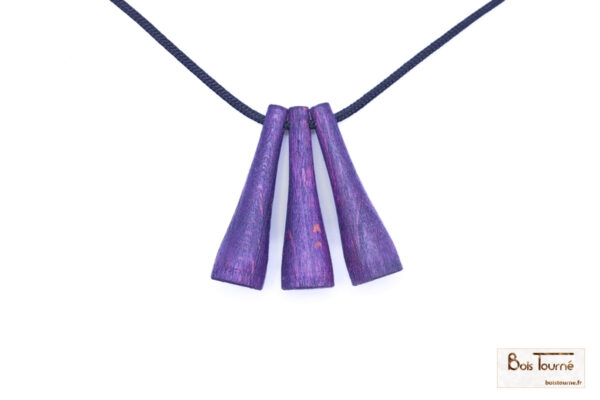 COLLIER 3 PERLES EN HÊTRE TEINTÉ: VIOLET PASSION