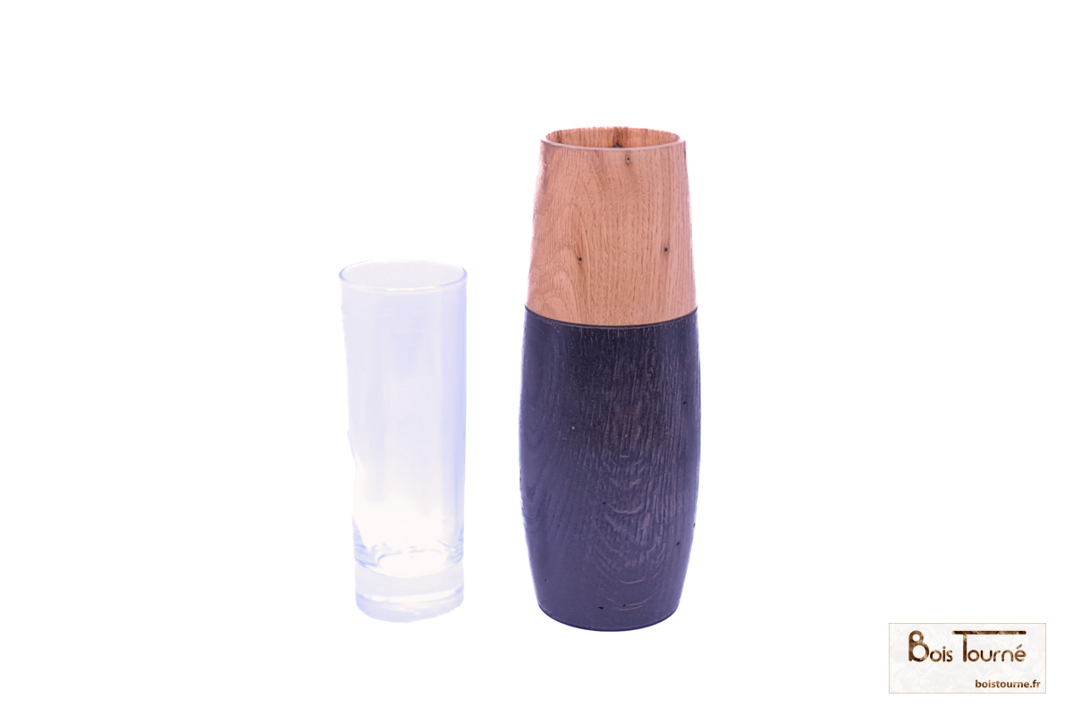 VASE EN CHÊNE MI-TEINTÉ – Image 3